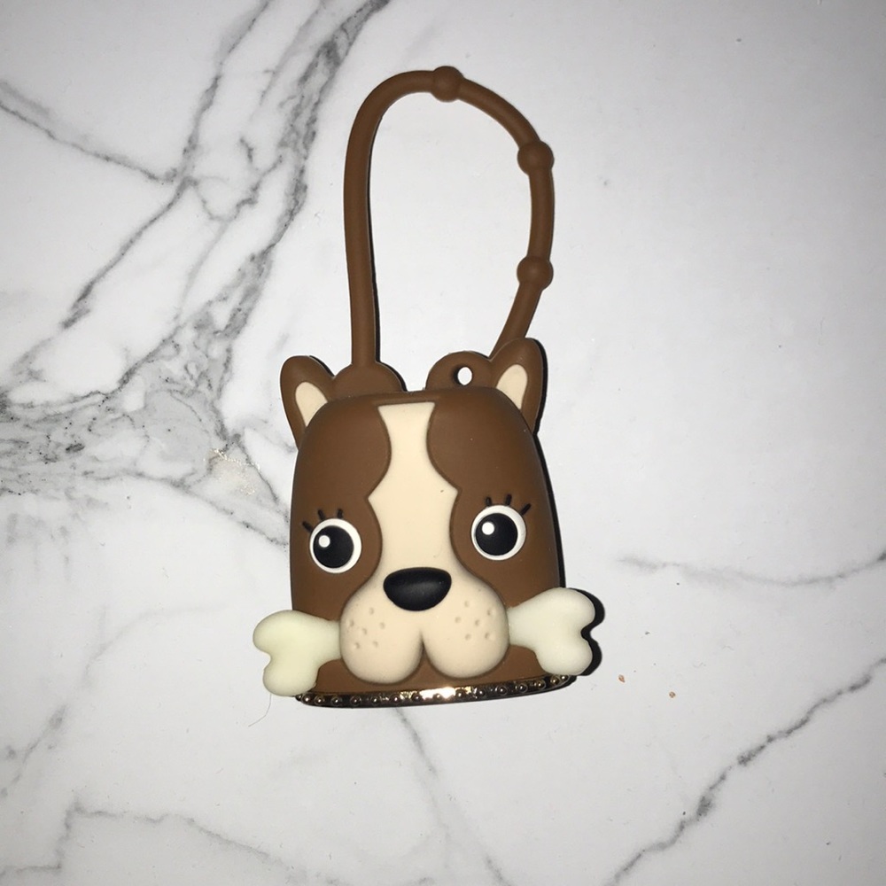 Hand sanitizer case lights up